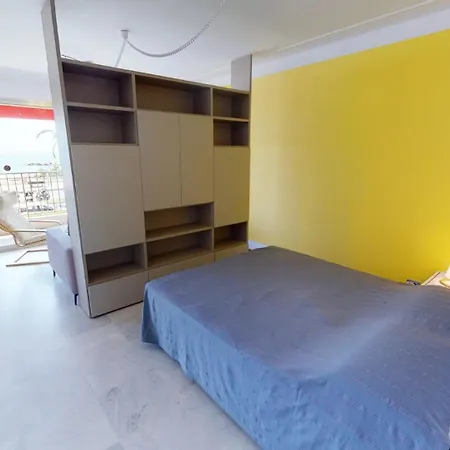 9m - Grand Climatise Entierement Renove Face A La Avec Terrasse Apartment