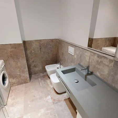 Διαμέρισμα 9m - Grand Climatise Entierement Renove Face A La Avec Terrasse
